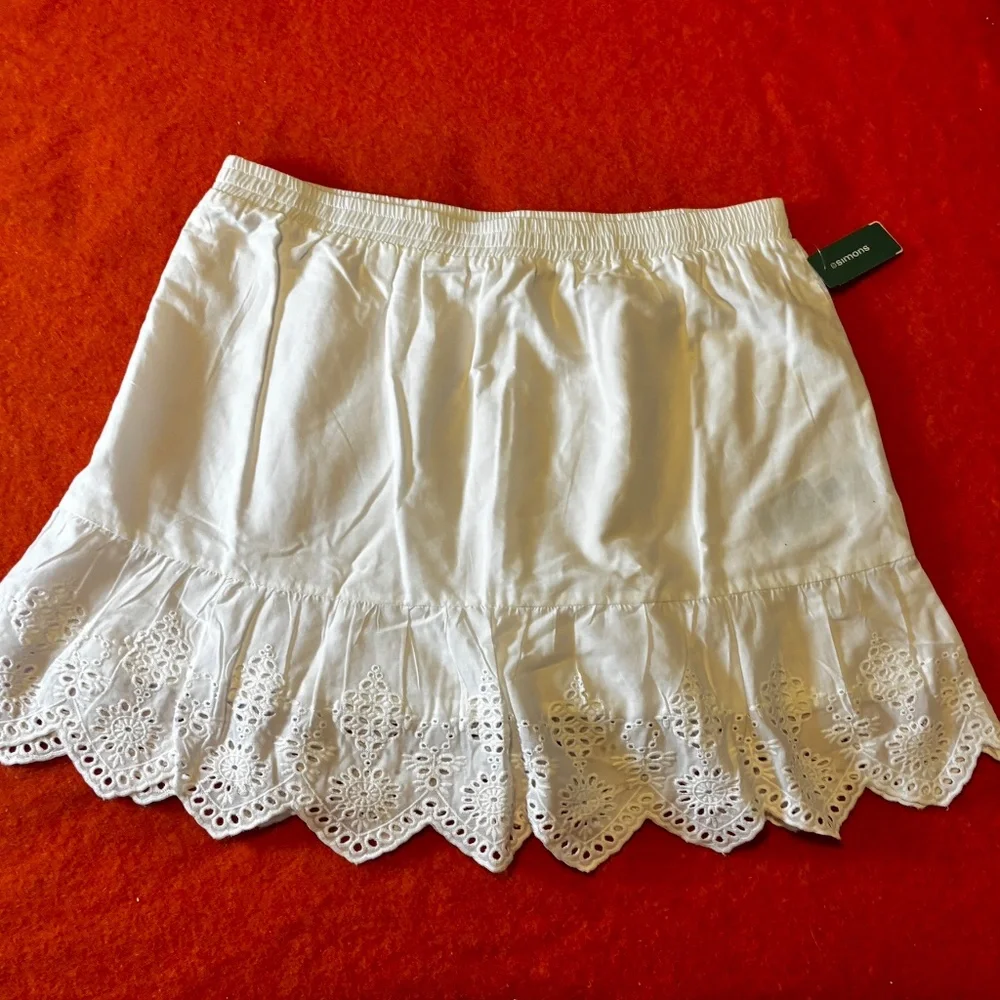 Only white boho broderie anglaise cotton mini skirt NWT - Picture 3 of 11